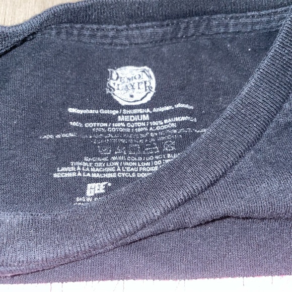 Demon Slayer Tshirt M - Picture 4 of 5